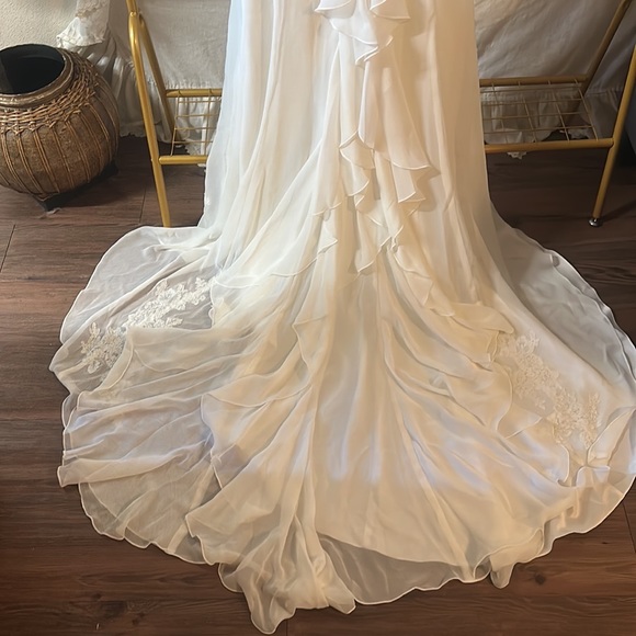 GALINA weeding dress 12 - Picture 15 of 16